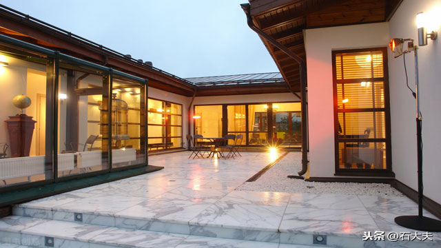 鹽會(huì)破壞大理石嗎?鹽破壞石材會(huì)出現(xiàn)哪種現(xiàn)象?